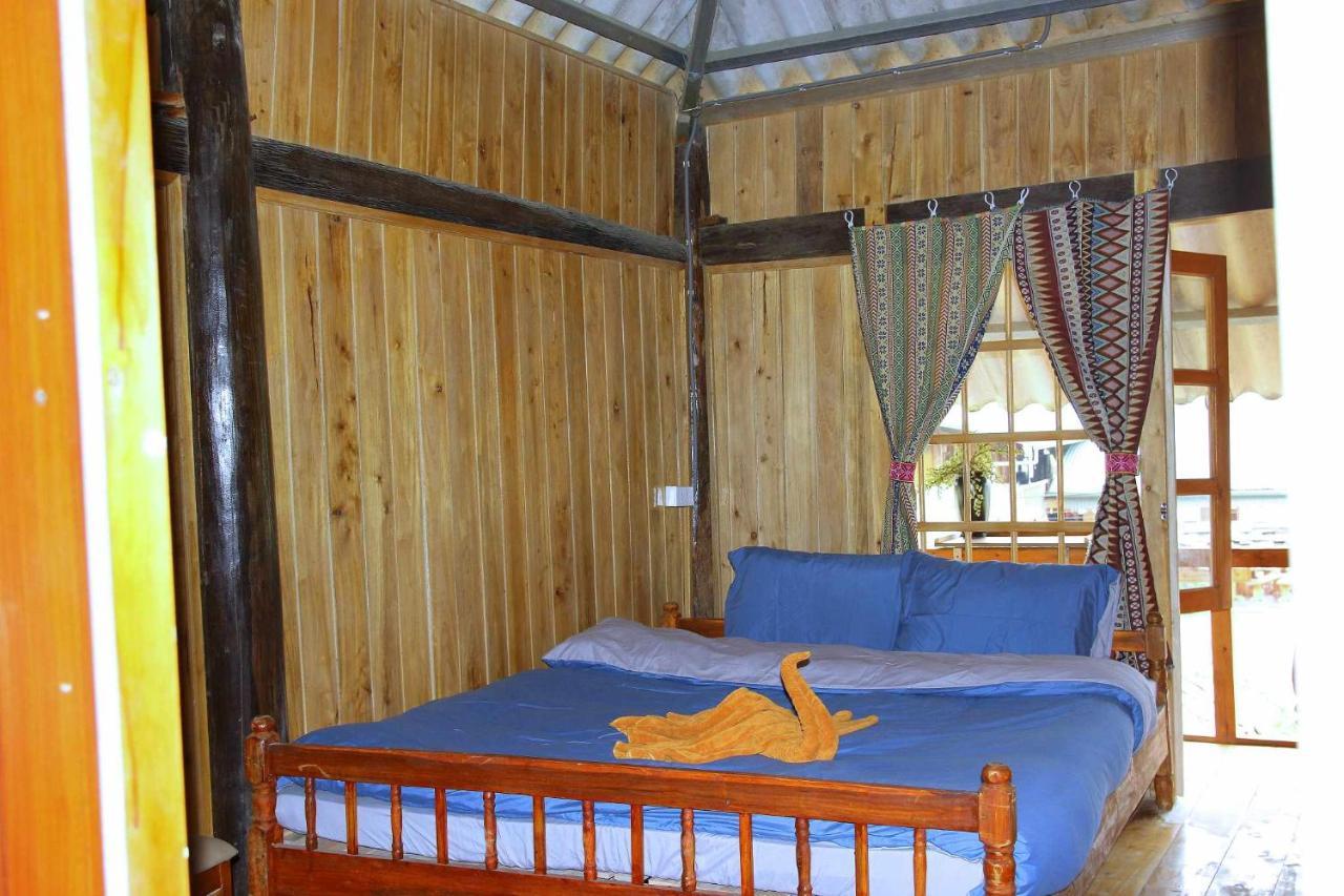 Surelee House And Trekking Hotell Sapa Exteriör bild