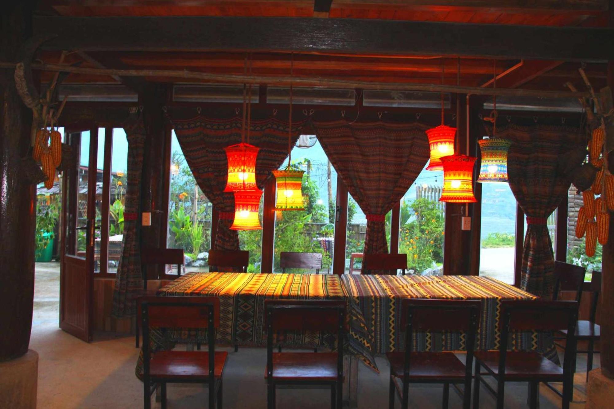 Surelee House And Trekking Hotell Sapa Exteriör bild