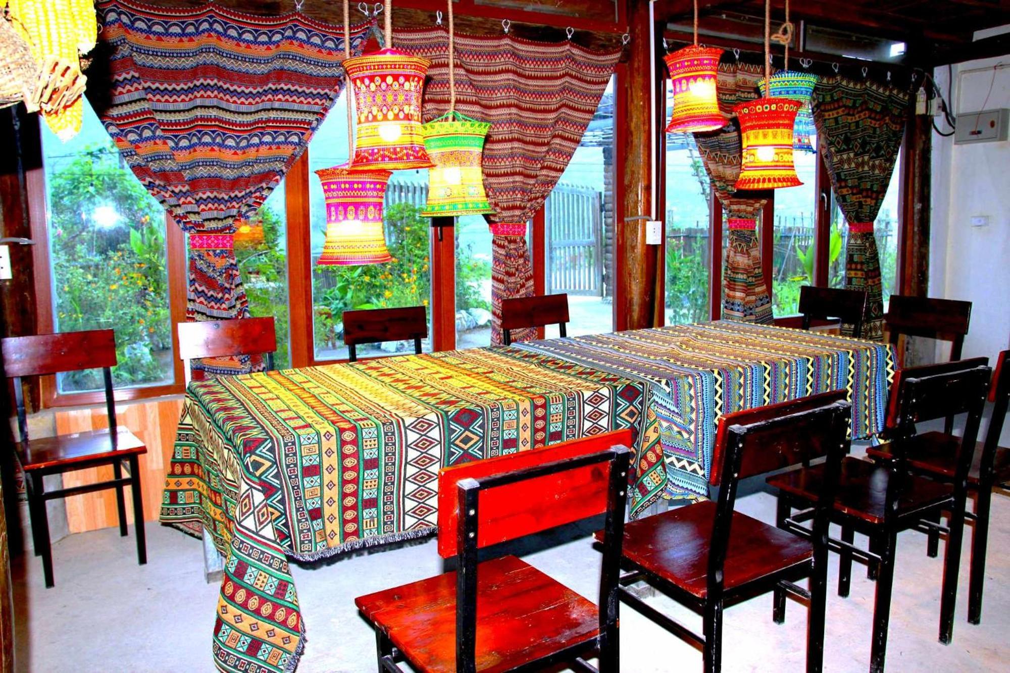 Surelee House And Trekking Hotell Sapa Exteriör bild