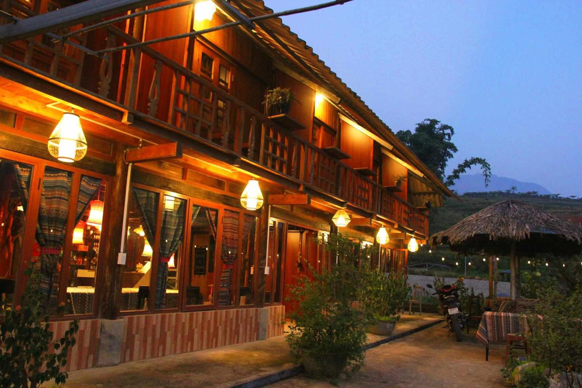 Surelee House And Trekking Hotell Sapa Exteriör bild
