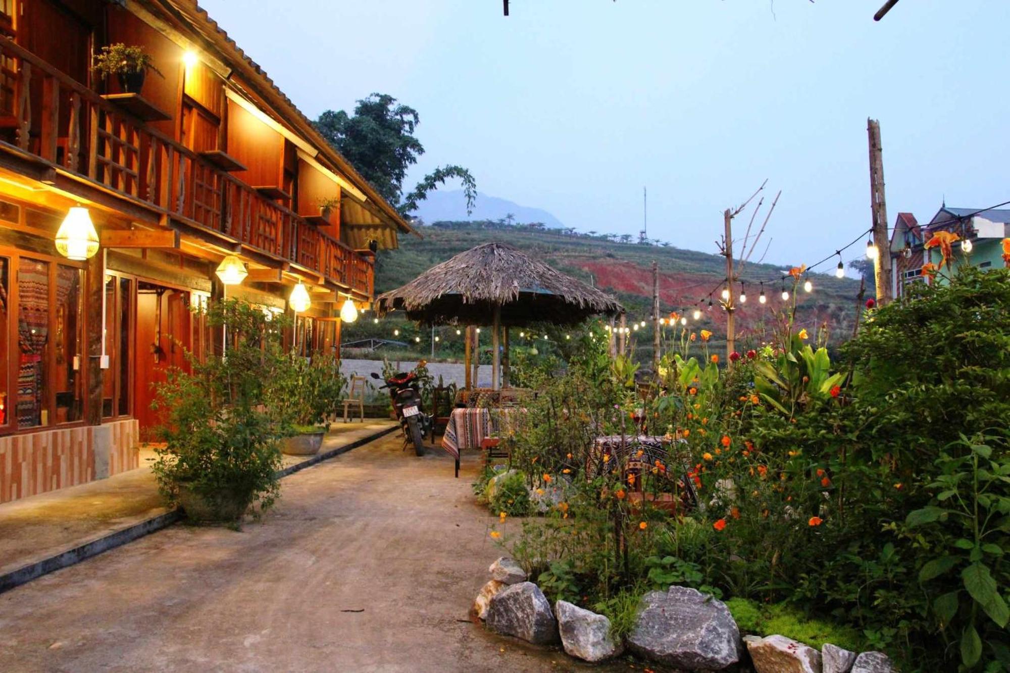 Surelee House And Trekking Hotell Sapa Exteriör bild