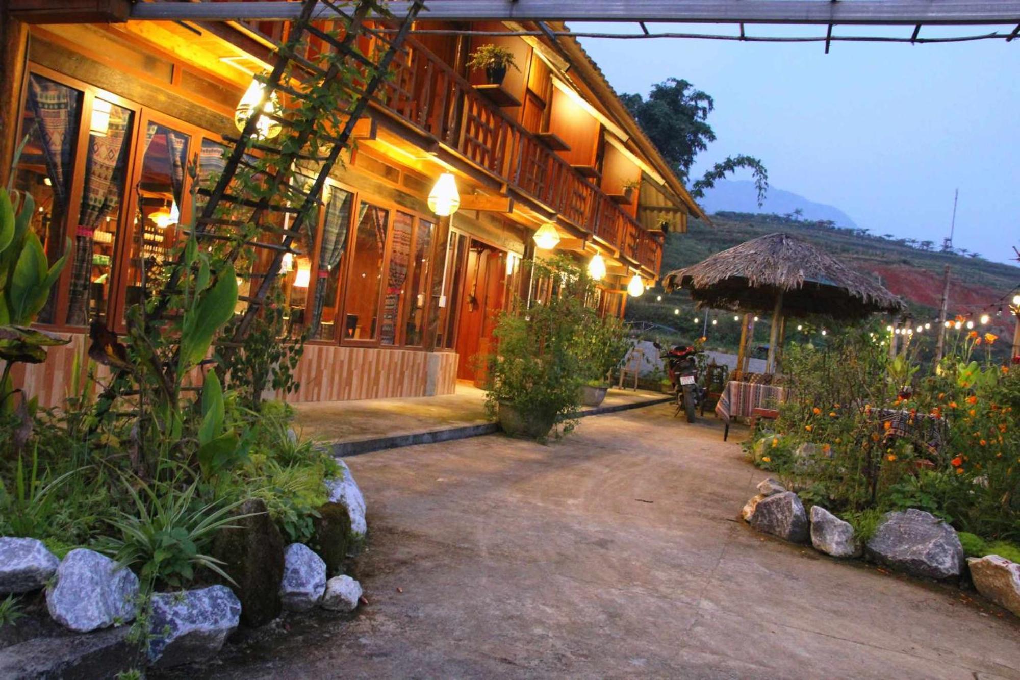 Surelee House And Trekking Hotell Sapa Exteriör bild