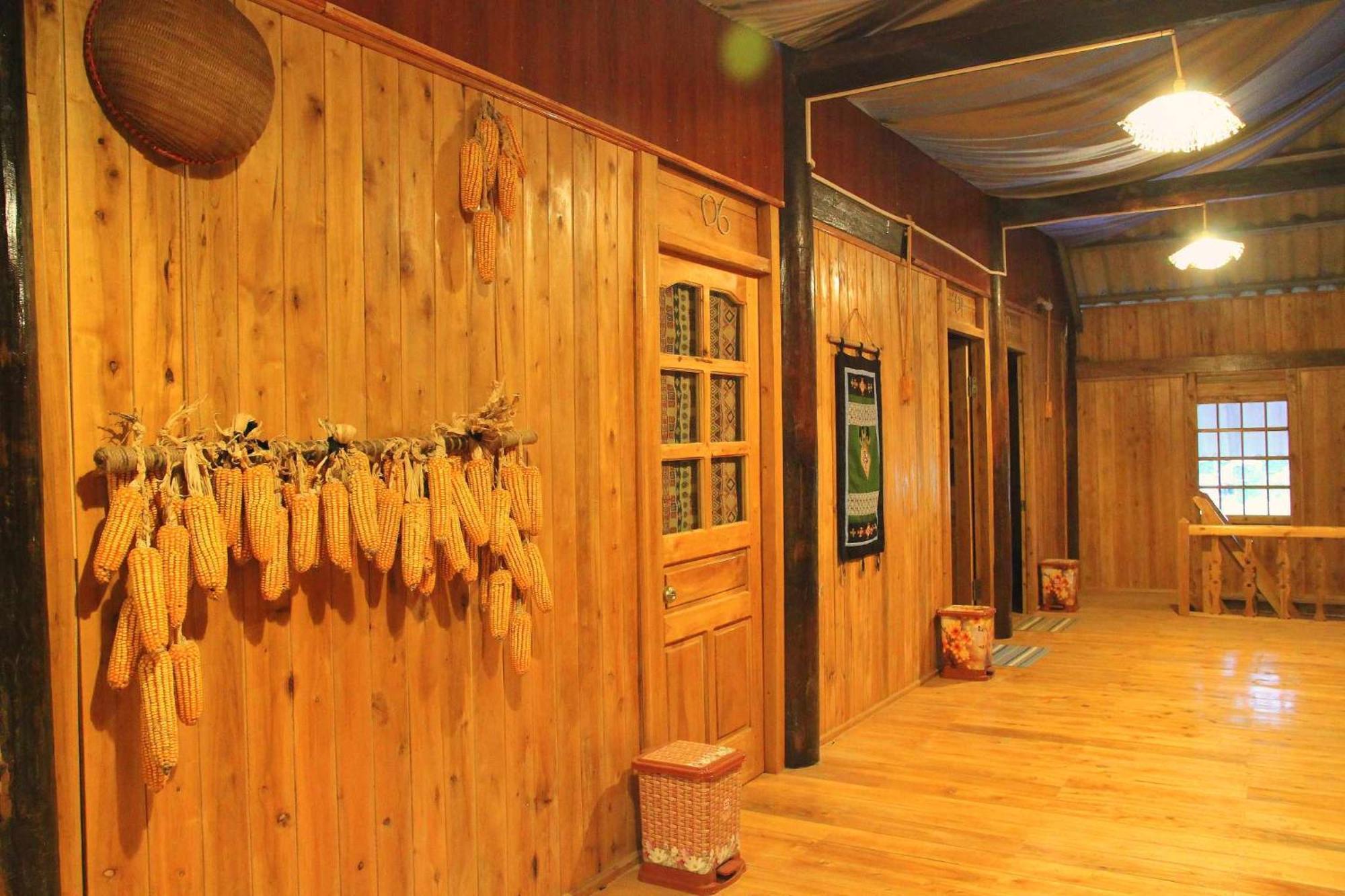Surelee House And Trekking Hotell Sapa Exteriör bild